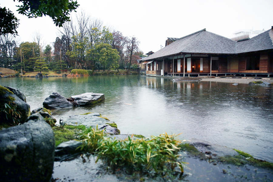 美しい庭を眺めて心を整えよう。福井県内のおすすめ庭園５選。