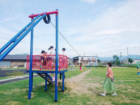 サンドーム南側にできた「瓜生水と緑公園」は、ちょっと驚くほど広くて楽しい♪