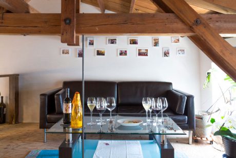 おしゃれな「角打ち」で、優雅にほろ酔い、気分はトスカーナ！ 石川県加賀市のエノテカ・チェドロ・ステッラに行こう。