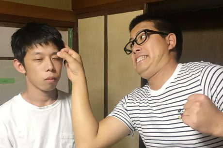 【住みます芸人日記】ガリヒョロ芸人の「ライオン大将軍」鳴海がマンガから学ぶメッチャ強くなる方法