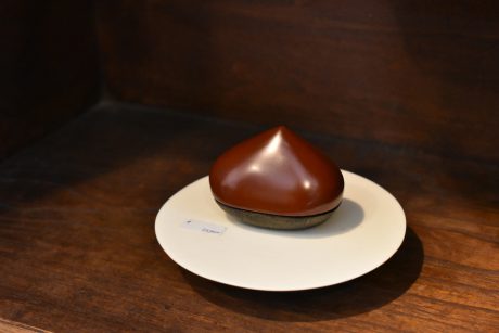 坂井市三国町の「三本日和」で開かれている漆・金継作家の作品展が、きゅんとくるやつだった♡