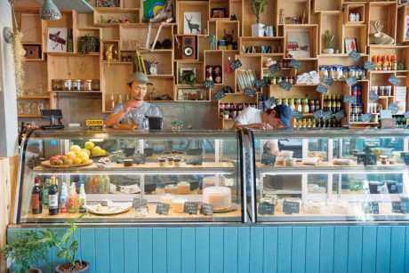 ここ最近オープンしたお店を5店紹介します！ ～ ウエルズ、千のけむり、おやびんHOUSE、MANIMANI THE FACTORYS、ステーキ屋～