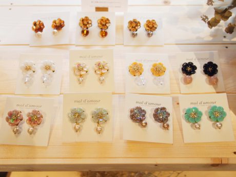 ヨーロピアンアンティーク調のステキなハンドメイドアクセサリー「マルダムール」のポップアップショップにおじゃましました！