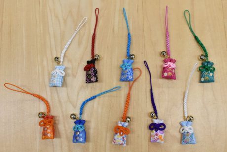 キュートかつ繊細！ 松川レピヤンの「お守り袋」作りをのぞいてきたよ。