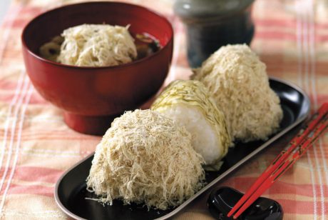 福井のおぼろ昆布のおにぎりが生涯ベスト！ 北村まあさアナが激賞。【メディアポリス】