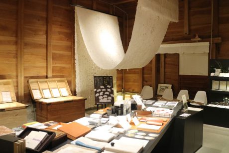 越前市 杉原商店 和紙屋のちぎり和紙「ラグビーボール」をご紹介します！