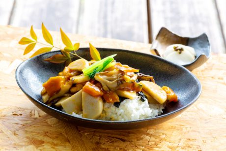 ◎11月のごちそうレシピ◎「ほっこり里芋どんぶり」