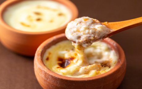 1度は味わいたい！あわら温泉「べにや」のグラタンは、福井県産セイコガニを丸ごと使った特別なひと品♡