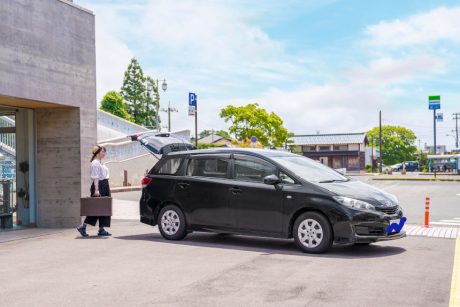 「家族と彼と、ゆとりのおかげ」。坂井市のアクセサリー作家 大栄さんの愛車はトヨタ ウィッシュ【私とクルマ】