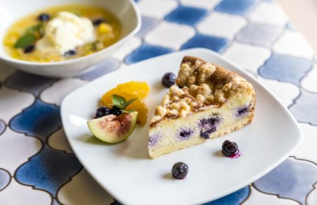 日仏の文化が溶け込む古民家オーベルジュ「ドルチェ・ヴィータ」（福井市）。