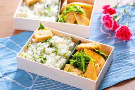 ◎5月のごちそうレシピ◎「タケノコとセリの香り炒め弁当」