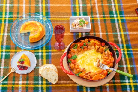 チーズダッカルビと炊飯器チーズケーキで乾杯♪今日は“おうチーズ”パーティー！