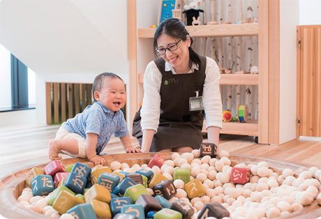 雨の日も安心！ 木の温もりに触れる親子時間〜子どもを育む巣箱ときなる〜【福井市】