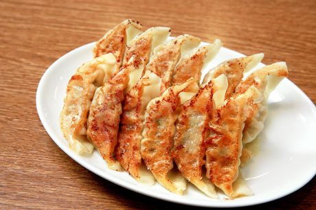 必ず美味しいふっくらジューシーなおうち餃子の焼き方ガイド