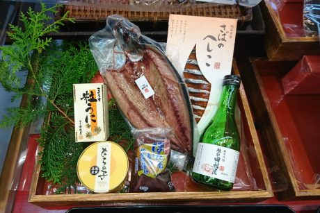 【キャンペーン終了】海産物を買って純米酒をもらっちゃおう！《海産物×日本酒》【福井コラボセール】