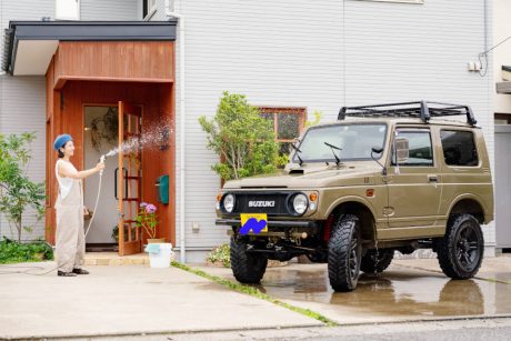 「毎日が楽しい理由」。越前市の美容師 鈴木さんの愛車はスズキ ジムニー【私とクルマ】