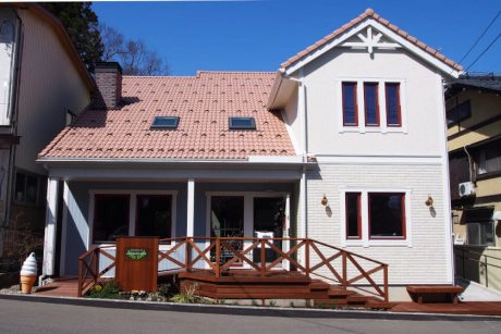 福井市足羽山の茶屋「あたらしや」が「新しく」リニューアルしてたよ。新メニューもいろいろ登場するそうです。