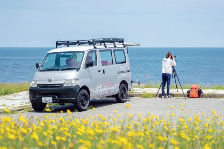 「泊まれる車」でプチトリップしよう。バンライフ＆キャンピングカーレンタルの活用術。家族旅行や女子会にもおすすめ♪