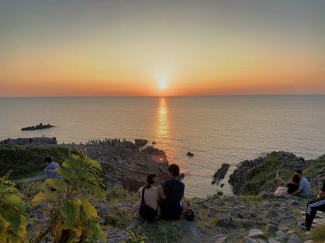 秋の夕日と海を満喫しよう♪「東尋坊SUNSET2021」が9/18(土)～10/3(日)まで開催されるよ！