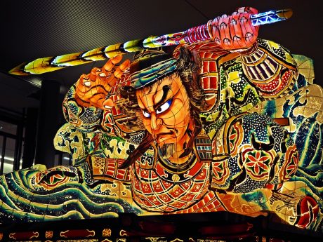 越前市役所に青森県黒石市の「ねぷた」が登場！ 10/3(日)までライトアップもやってるよ♪【ちょいネタ】