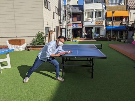 カリマンタンむーちゃんが青空の下で卓球してきたよ！【福井よしもと芸人日記】