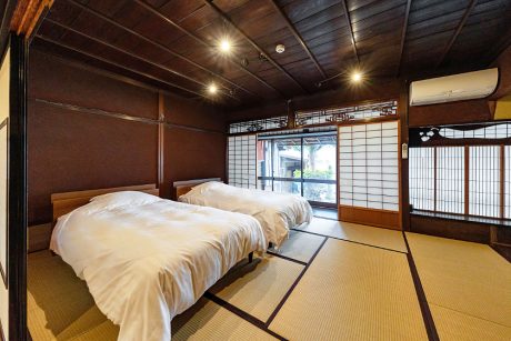 坂井市三国町のゲストハウス「んだこ」が素敵です。古き良き港町で、町家の借り暮らしを楽しむ。