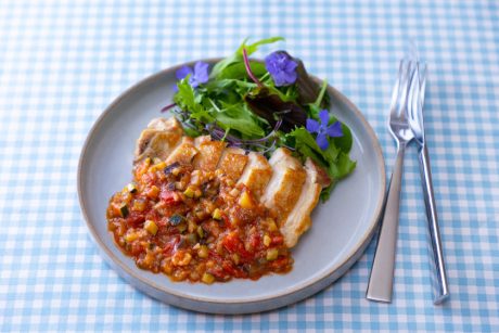 ◎6月のごちそうレシピ◎「チキンステーキ ラタトゥイユソース」