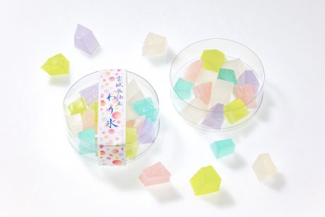 「涼を運ぶ、ときめきの“あま～い氷”。」小浜市にある御菓子処 伊勢屋の“雲城水仕立 わり氷”【福井メイドの手土産】