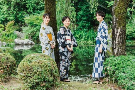 越前市を中心に活動する着物好きグループ「きものっこ」。着物との出合いや面白さについて語ってもらいました。