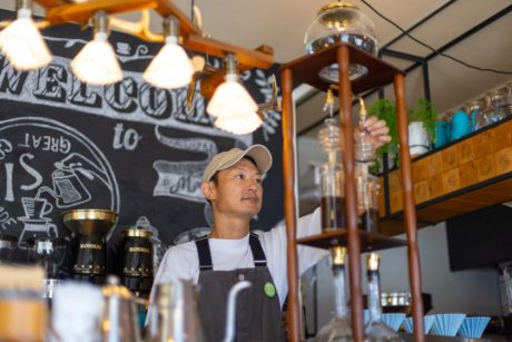 大野の名水が生きる水出しアイスコーヒー。大野市・モモンガコーヒーの「水出しのアイスコーヒー」。