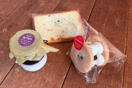 「うちのぶどう」テイクアウト限定の仮店舗が鯖江市新庄町にオープン！ 農家が手掛ける優しいおやつに癒されて。