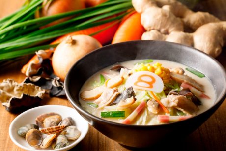 【プレゼントあり】8番らーめんの期間限定「ちゃんぽんらーめん」は11/1(水)から販売中！「辛旨ちゃんぽんらーめん」や「チーズ餃子」も新登場。