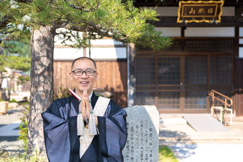 「誰もが笑顔で集える場を。寺と人を繋ぐ架け橋になりたい。」敦賀市の本勝寺住職・桃井泰人さん【嶺南こんにちは通信】