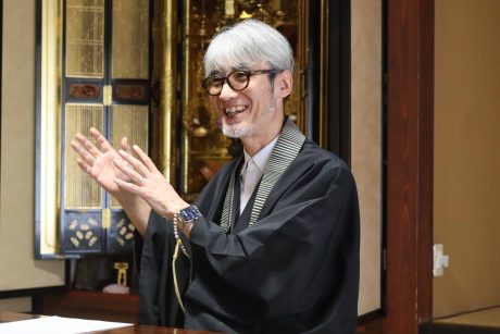 新しいお勤めの形「テクノ法要」で仏教をもっと身近に。照恩寺住職、朝倉行宣さん（福井市）【こたかな福井びと】