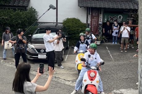 出川哲朗さん、またまた福井で充電旅！！！  9月7・8日に福井県内でウロウロしたり、充電したりの目撃情報が入ったよ。