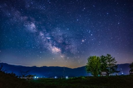 広場に昇る天の川！ 大野市にある「どんグリーン広場」で星を見てきました！【ふくい星空写真館】