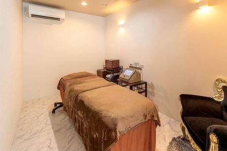 フェムケア専門サロン R.fem（リ. フェム）