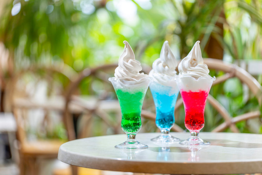 クリームソーダとかき氷のやさしい出合い。ベルベール(鯖江市)の「ファンタジー」【あの店の、あの一杯】