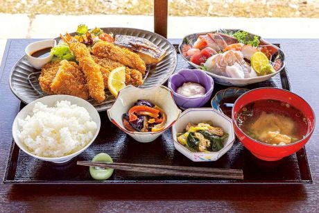 今庄食事処 うお座