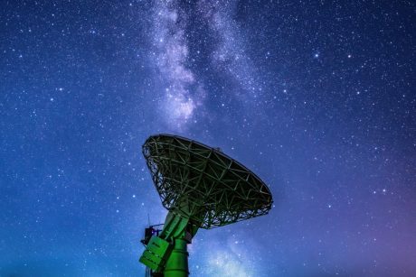 月の電波を受信！？夜の福井工業大学あわらキャンパスで星を見てきました【ふくい星空写真館】