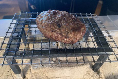 【実食】金沢の超人気店「たてはん」の炭火焼きハンバーグが絶品!幸せすぎて放心状態になりました。