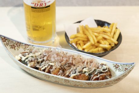 「たこ焼きバー たこパ」が福井駅前MINIEにオープン。カリッふわな生地と、大ぶりタコがたまらない…!